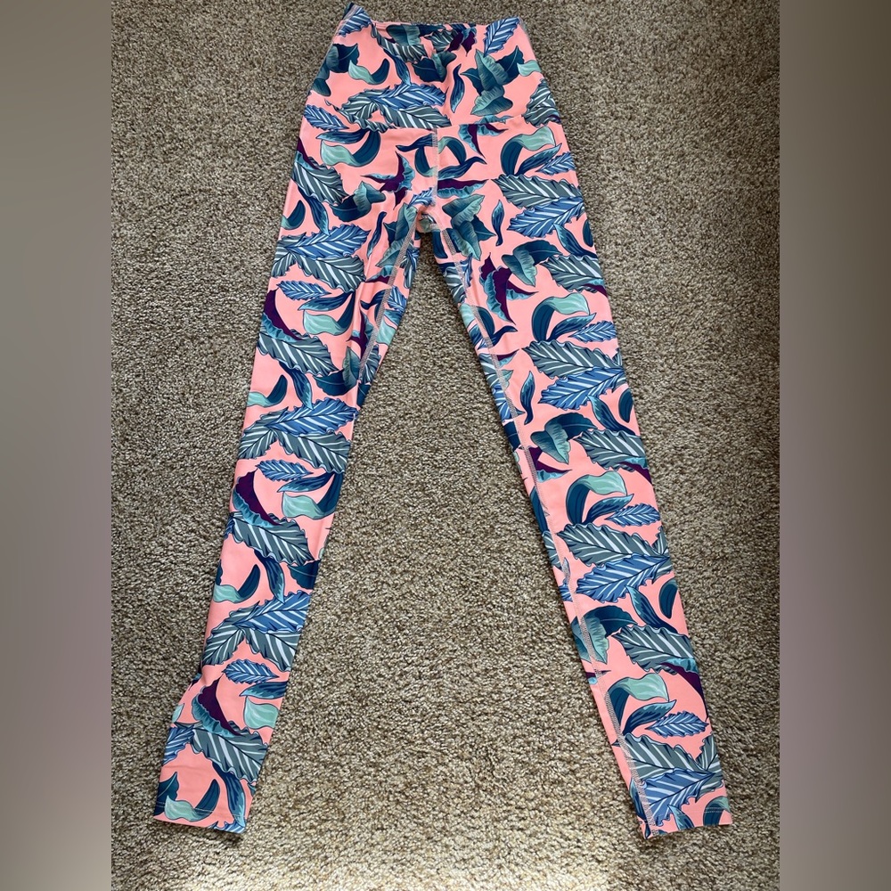 Fused Hawaii LeLe leggings size small